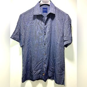 Tommy Bahama men’s button down blue shirt size Medium